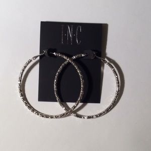 Textured hoop earrings